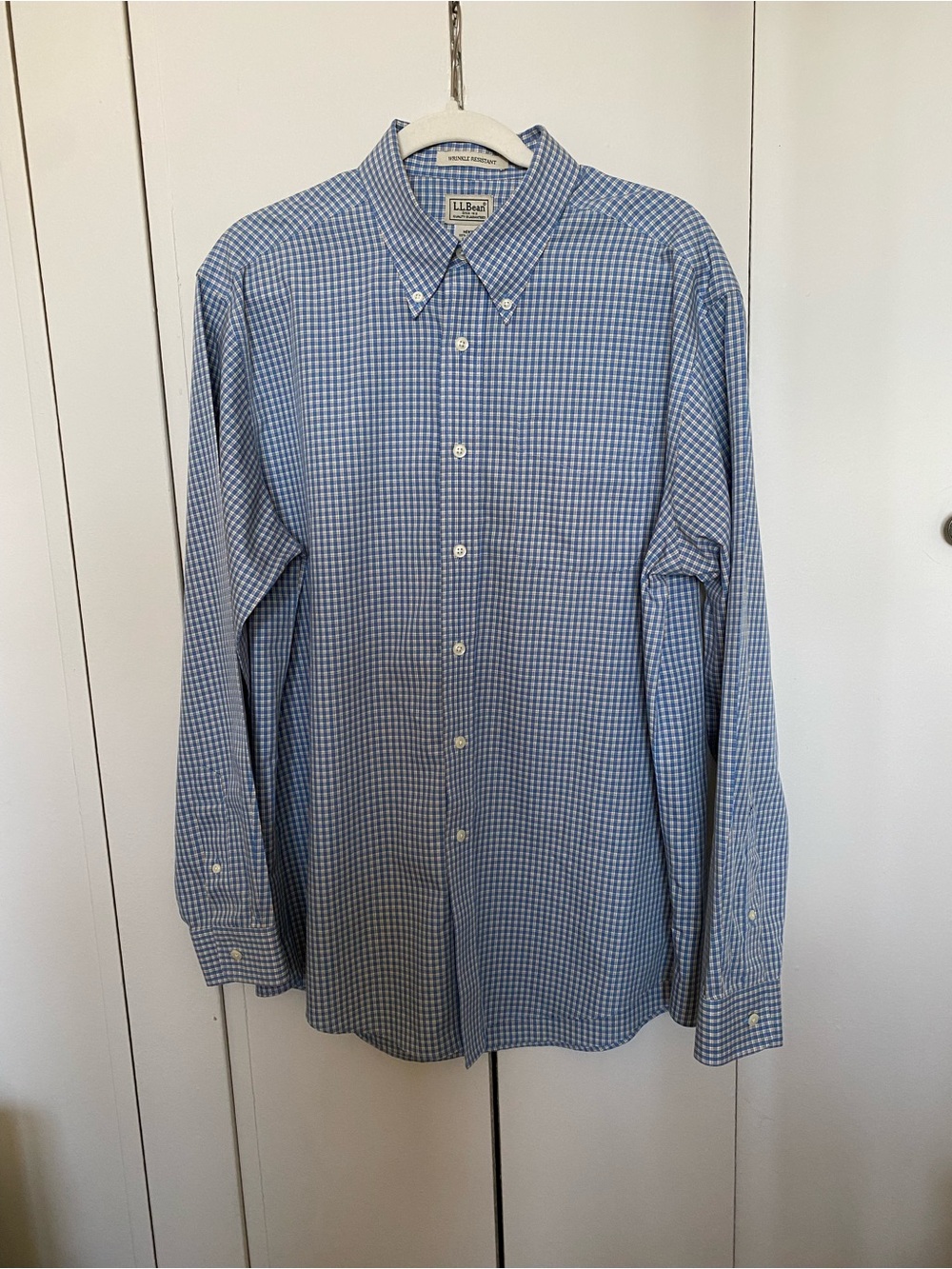L.L.Bean Men’s Blue Plaid Long Sleeve Button Down Shirt L Reg Wrinkle Resistant